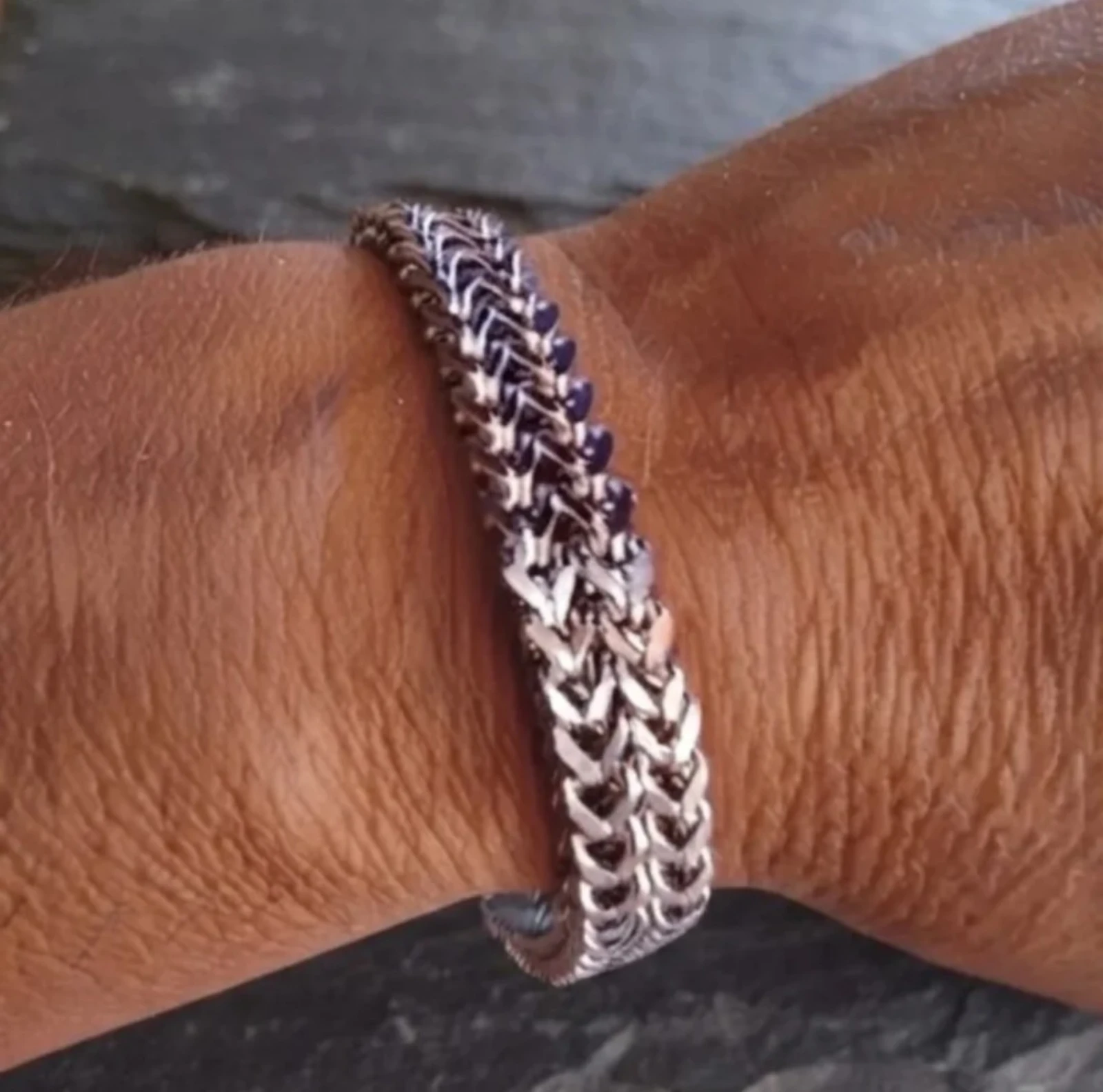 Pulsera de acero trenzada